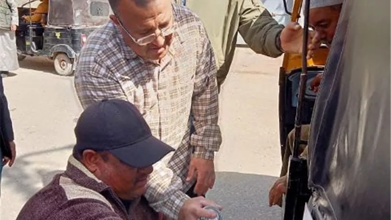 حملات بسنورس للتاكد من عدم زيادة تسعيرة ركوب السيارات والتوك توك
