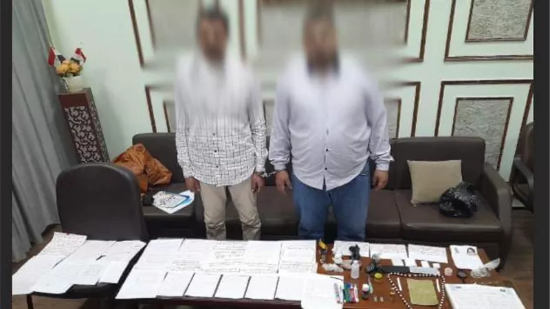 ضبط شخصين ممارسا أعمال الدجل والشعوذة بالأسكندرية
