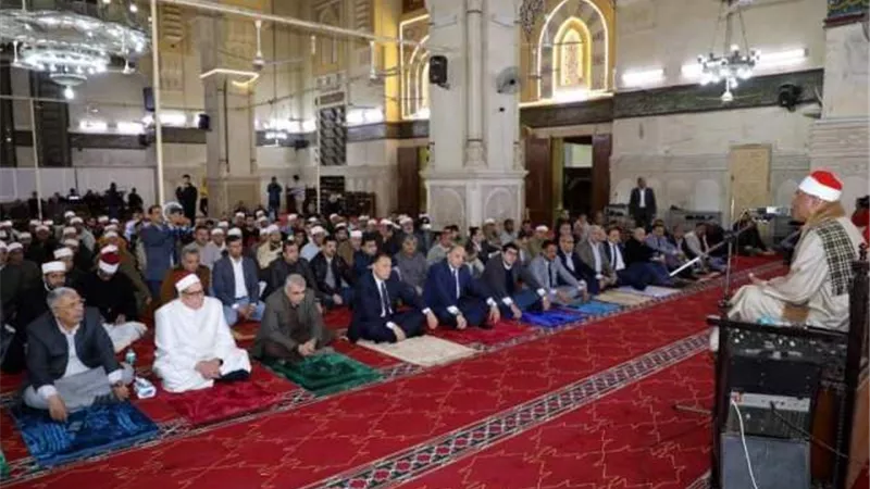 محافظ الشرقية يشهد إحتفالية الأوقاف بذكرى النصف من شعبان