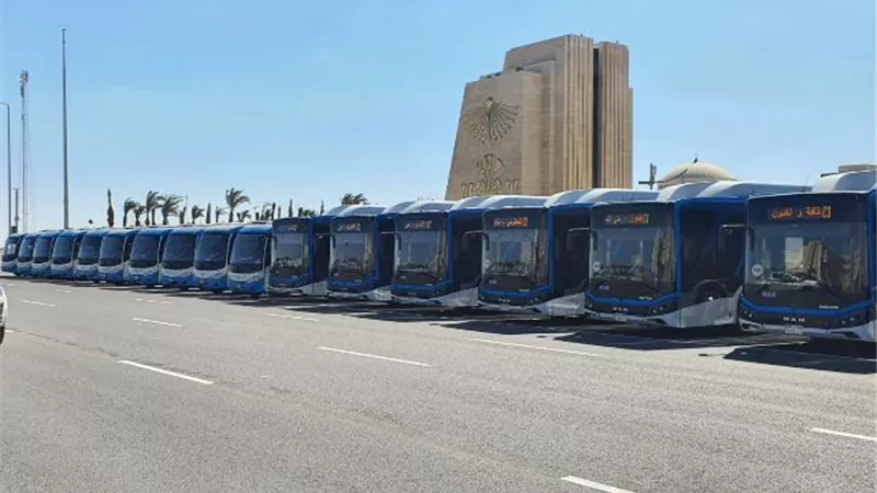 العاصمة الإدارية تكشف عن خطوط النقل داخل أحيائها.. بالصور