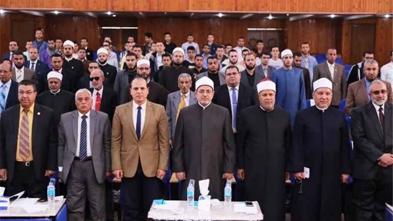 نائب رئيس جامعة الأزهر يشيد باجتهاد العلماء في مجال التراث