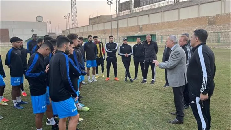 تفاصيل جلسة رئيس المقاولون مع لاعبيه قبل مواجهة الأهلي بالدوري