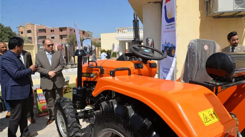محافظ أسيوط يفتتح معرض ومؤتمر وسط الصعيد الزراعي