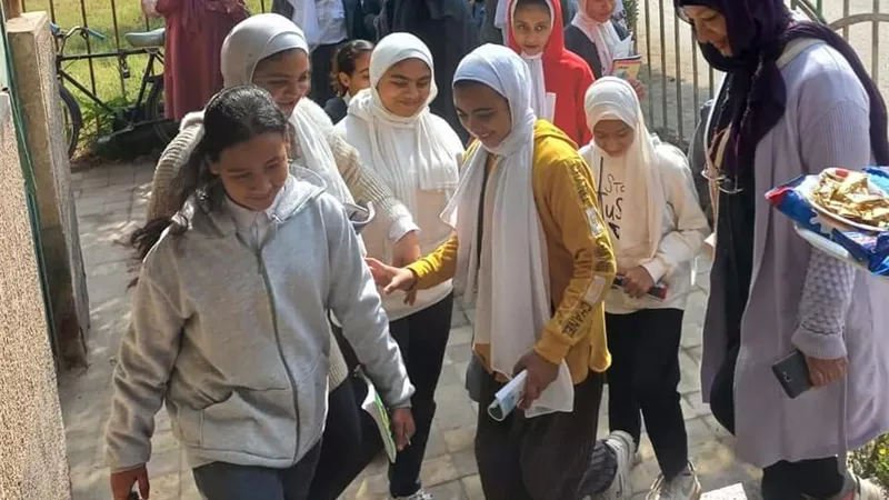 طالبات الإعدادي في ضيافة مديرية الزراعة ببنى سويف