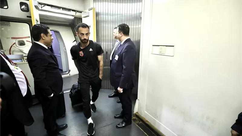 الأهلي يتوجه لبريتوريا استعدادًا لمباراة صن داونز بدورى الأبطال