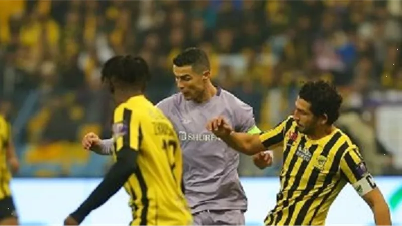 الاتحاد امام النصر .. حجازى وطارق حامد فى تحدى ناري امام رونالدو