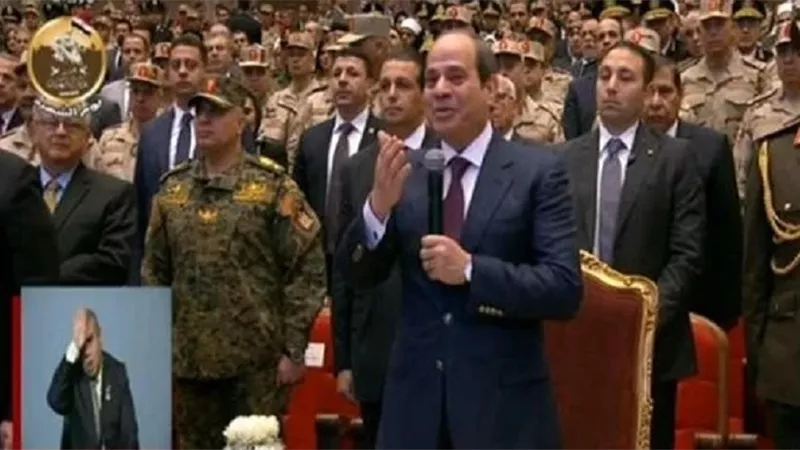 السيسى لأمهات الشهداء: الاستقرار تحقق بفضل أبنائكنَّ