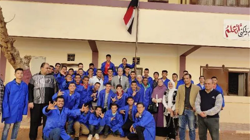 القوى العاملة بأسيوط تتابع تنفيذ الدورات التدريبية لذوى الهمم