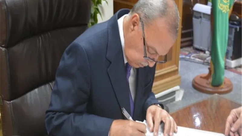 محافظ القليوبية يعتمد المخطط التفصيلي لـ ١٣ حوض بمدينة قليوب