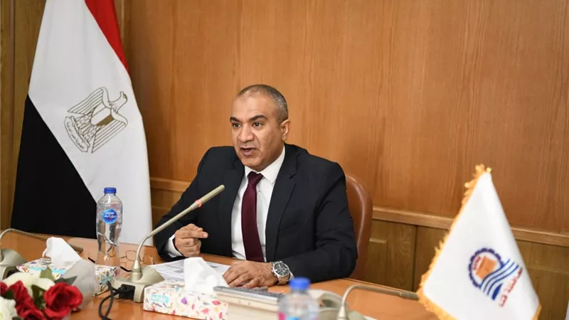ابو كريشة يترأس اجتماع متابعة تنفيذ قانون تراخيص المحال التجارية