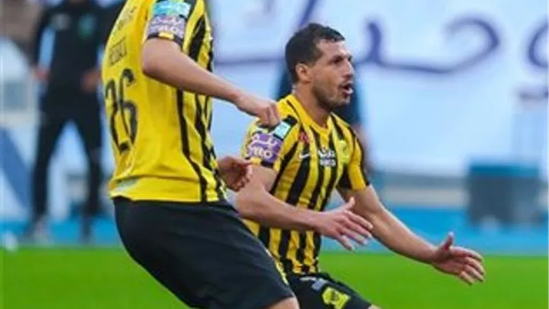 حجازي وطارق حامد يقودان تشكيل اتحاد جدة لمواجهة النصر فى الدوري