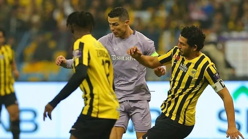 التشكيل الرسمي لقمة اتحاد جدة والنصر بالدوري السعودي