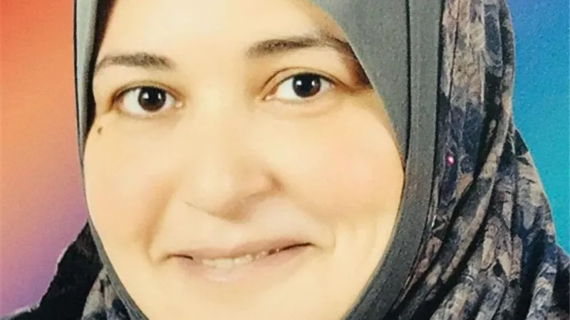 الدكتورة منى فرج رئيسًا لقسم طب وجراحة العيون بكلية طب البنات