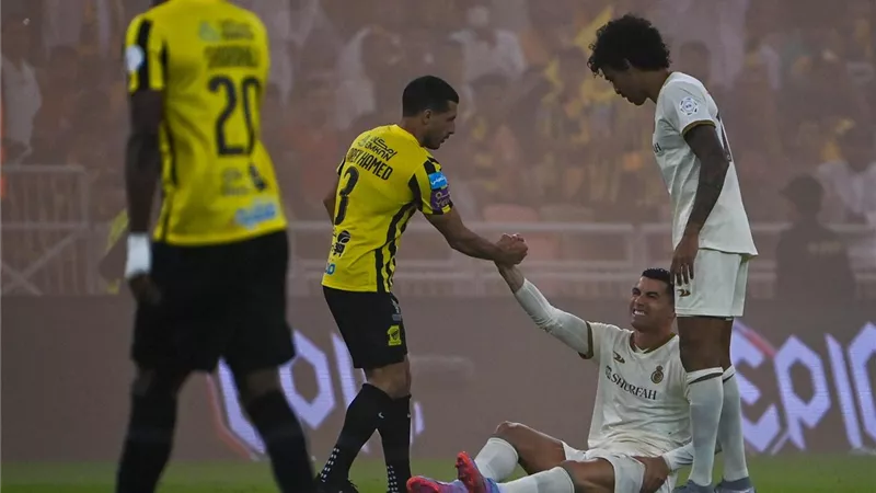ملخص وأهداف مباراة الاتحاد والنصر في قمة الدوري السعودي - فيديو