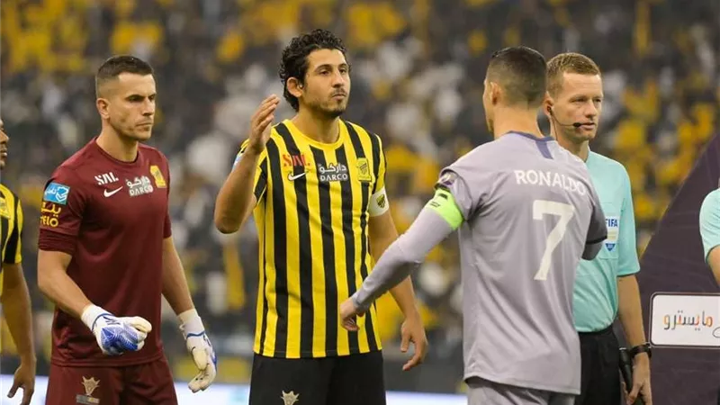 شاهد رد فعل أحمد حجازي مع رونالدو بعد حسم الكلاسيكو