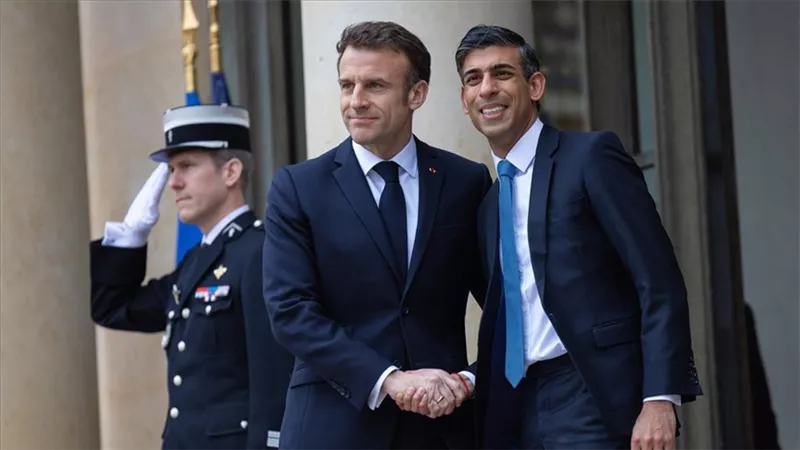 بريطانيا وفرنسا تبرمان 