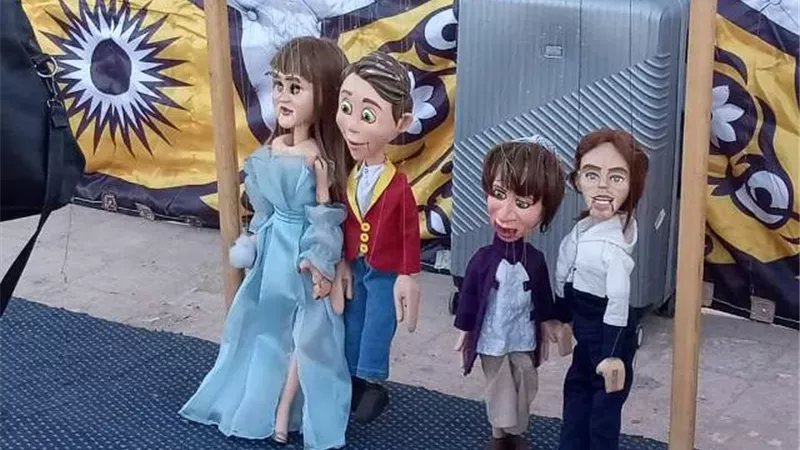 مسرح الجنوب يصل قرية الطويرات في قنا