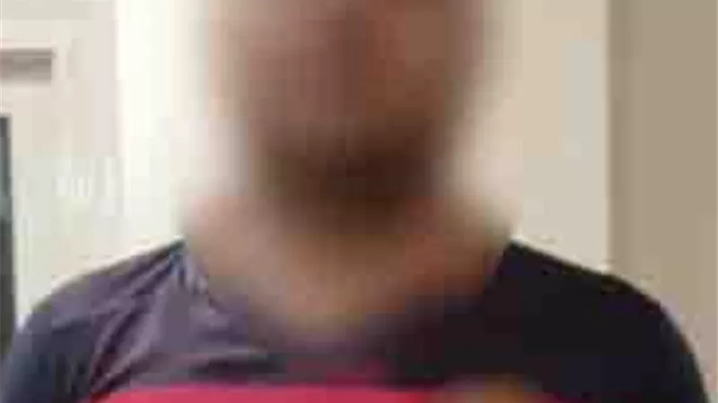 معاكسة وضربة سكين .. القصة الكاملة لمقتل شخص بالزاوية الحمراء