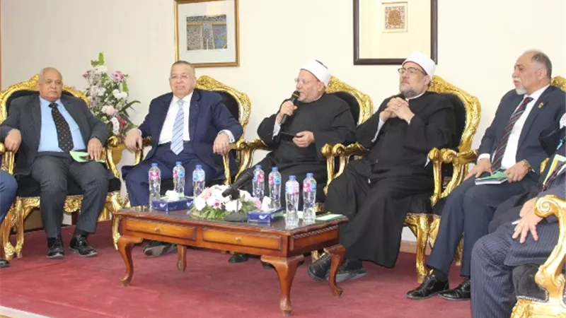 المفتي: كفاءة الجامعات المصرية البحثية سيجعلها في مصافِّ الدول