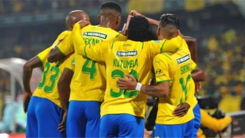 شاهد.. الهدف الرابع لصن داونز عن طريق بيتر شالوليلى ليوسع الفارق
