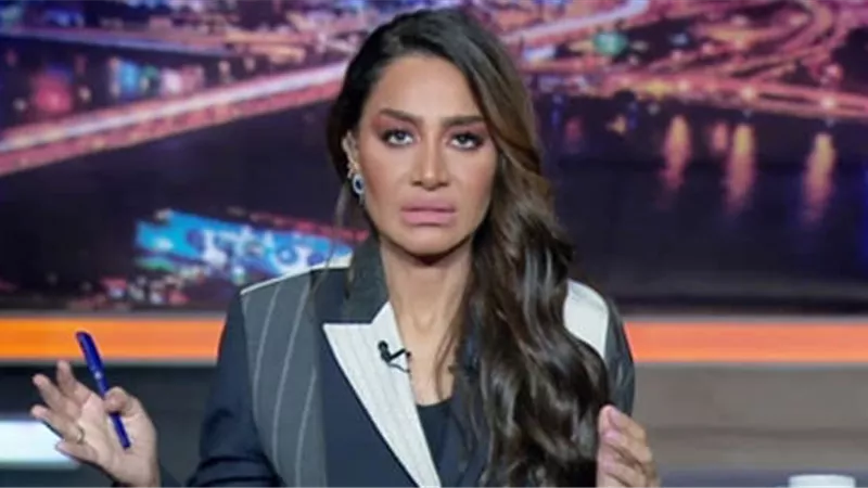بسمة وهبة تكشف تفاصيل عملية نصب لفناة من حبيبها