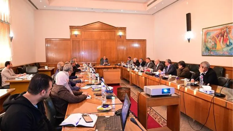 وزير الري:مراقبة شبكة الترع والمصارف عبر الاقمار الصناعية