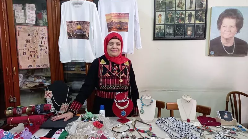 اتحاد المرأة الفلسطينية يحتفل بيوم المرأة بساقية الصاوى.. الجمعة
