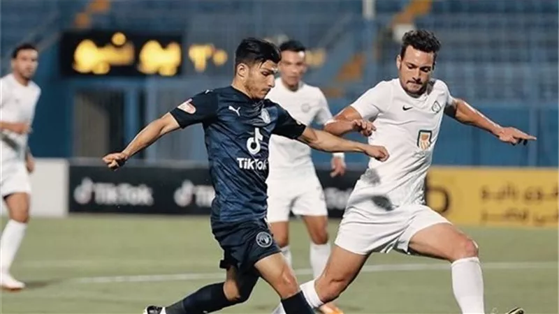 نقل مباراة البنك الأهلي وبيراميدز لاستاد المقاولون العرب