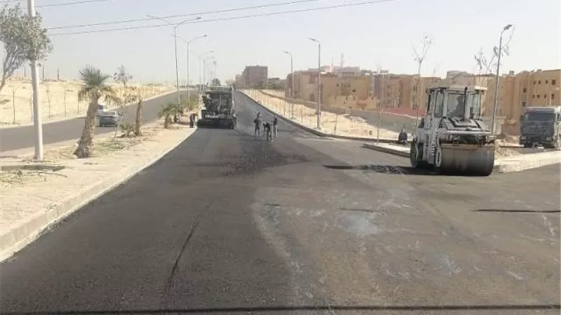 جهاز 15 مايو يكشف عن الإنتهاء من أهم محاور الطرق بالمدينة.. صور