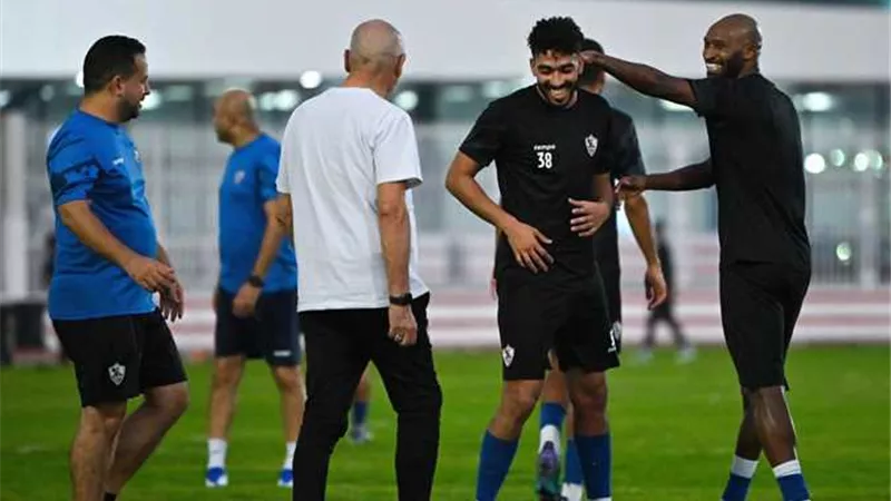 مران الزمالك.. تفاصيل جلسة فيريرا مع مصطفى الزنارى