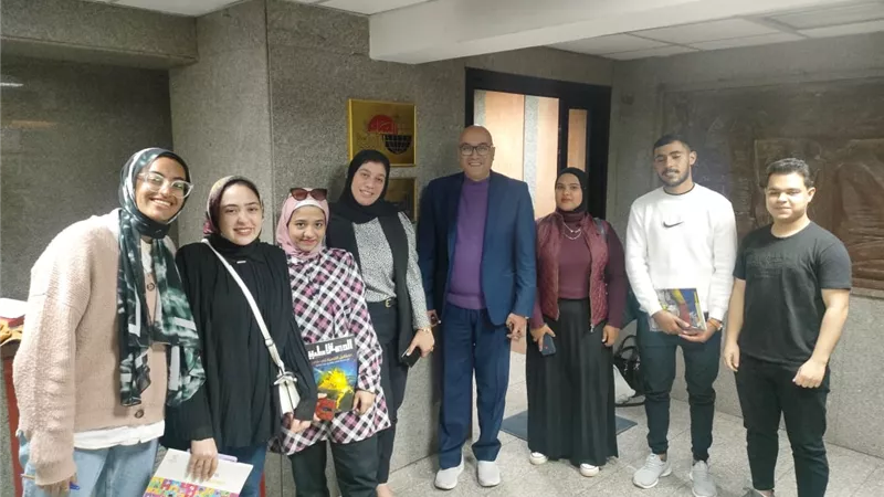 طلاب كلية السياسة والاقتصاد ببنى سويف فى زيارة لمؤسسة الأهرام