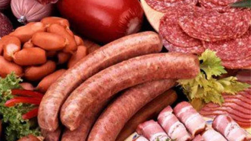 مواد غذائية تحفز تطور سرطان الأمعاء.. تعرف عليها