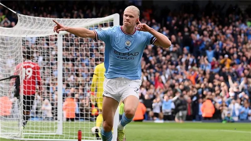 مدرب لايبزج يفتح النار على مانشستر سيتى والسبب هالاند