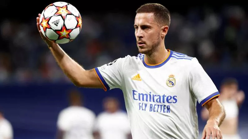 هازارد يكشف عن علاقته مع أنشيلوتي.. وموقفه من مغادرة ريال مدريد