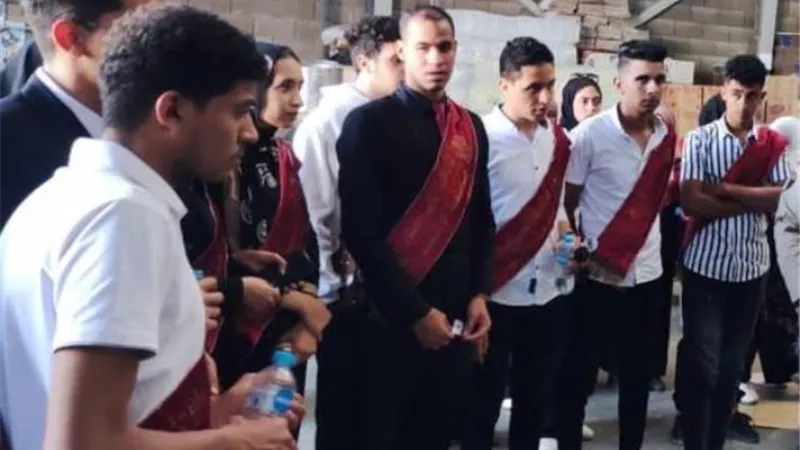 طلاب جامعة الأقصر يزورون المدينة الصناعية بالبغدادى
