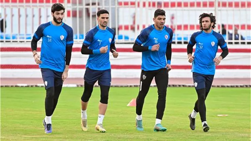 تدريبات بدنية وفنية قوية لرباعي حراسة مرمى الزمالك