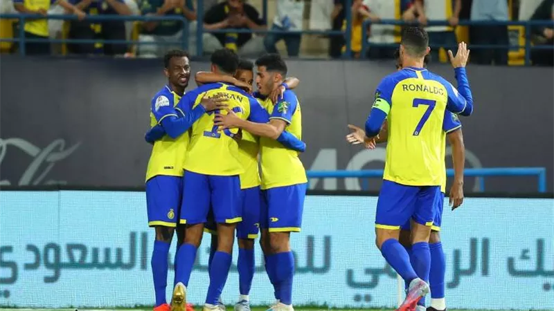 النصر يتأهل لمواجهة الوحدة في نصف نهائي كأس خادم الحرمين.. فيديو