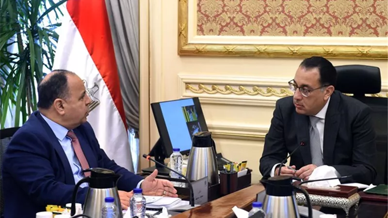مدبولي: الموازنةالجديدة تولي أهمية لتمويل برامج الحمايةالاجتماعية