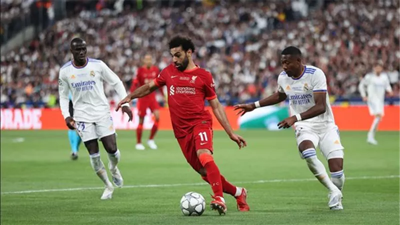 موعد والقناة الناقلة لمباراة ريال مدريد وليفربول بدوري الأبطال
