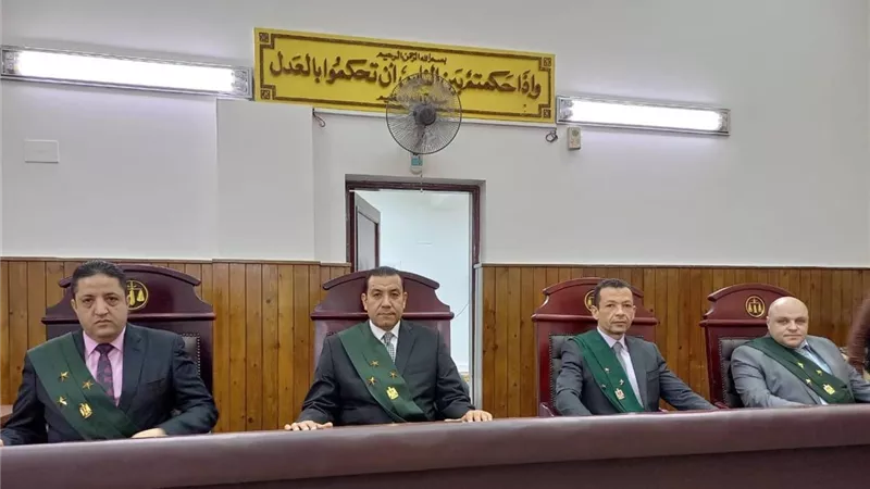 المشدد ٦سنوات لتاجر الصنف وتغريمه ١٠٠ الف جنيه