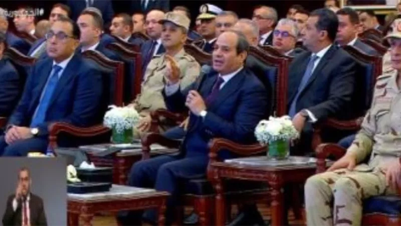 الرئيس السيسي: الحديث حول التنمية لا يقارن بمتطلباتها على أرض الواقع