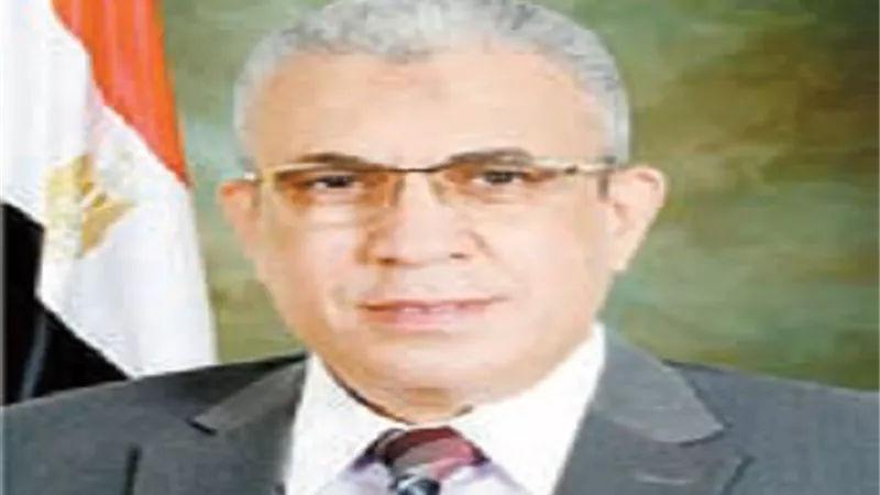 القوي العاملة: زيادة مرتبات العاملين بالقطاع الخاص.. أمر حتمي