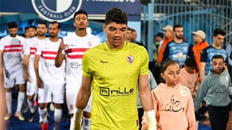 مسئولو السفارة المصرية بالجزائر فى زيارة لبعثة الزمالك