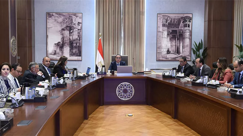 رئيس الوزراء يستعرض أبرز ملامح الخطة الاستثمارية للعام 2023 -2024