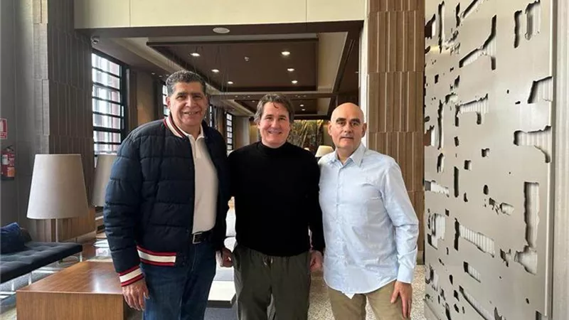رسميا .. الإسبانى باستور مدربا لمنتخب مصر لكرة اليد