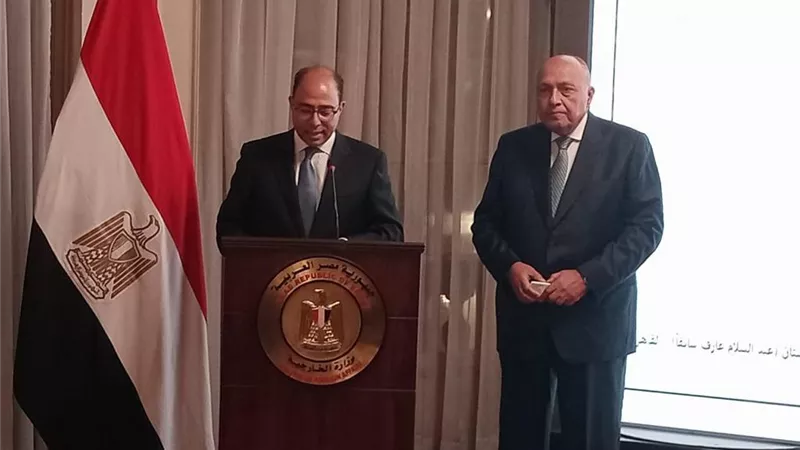 وزارة الخارجية تبدأ احتفالية يوم الدبلوماسية بتكريم أسر الشهداء