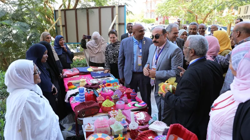 محافظ أسوان: تنظيم بطولة العالم في السباحة للمسافات الطويلة