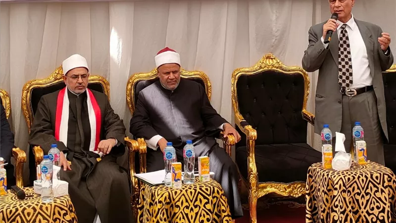 رئيس جامعة الأزهر يشهد الحفل الختامي لمعرض كلية الزراعة الخامس
