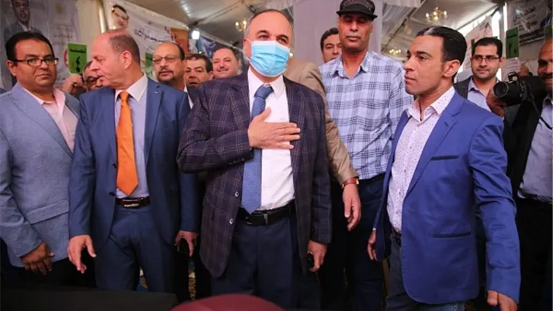 عبدالمحسن سلامة يسجل في كشوف عمومية الصحفيين
