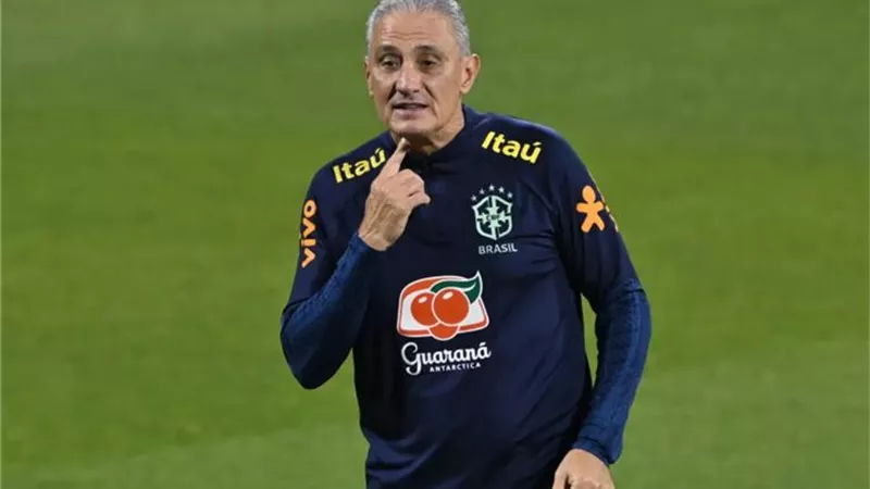 تيتي يقدم بلاغا ضد معلق أهانه بعد خروج البرازيل من كأس العالم